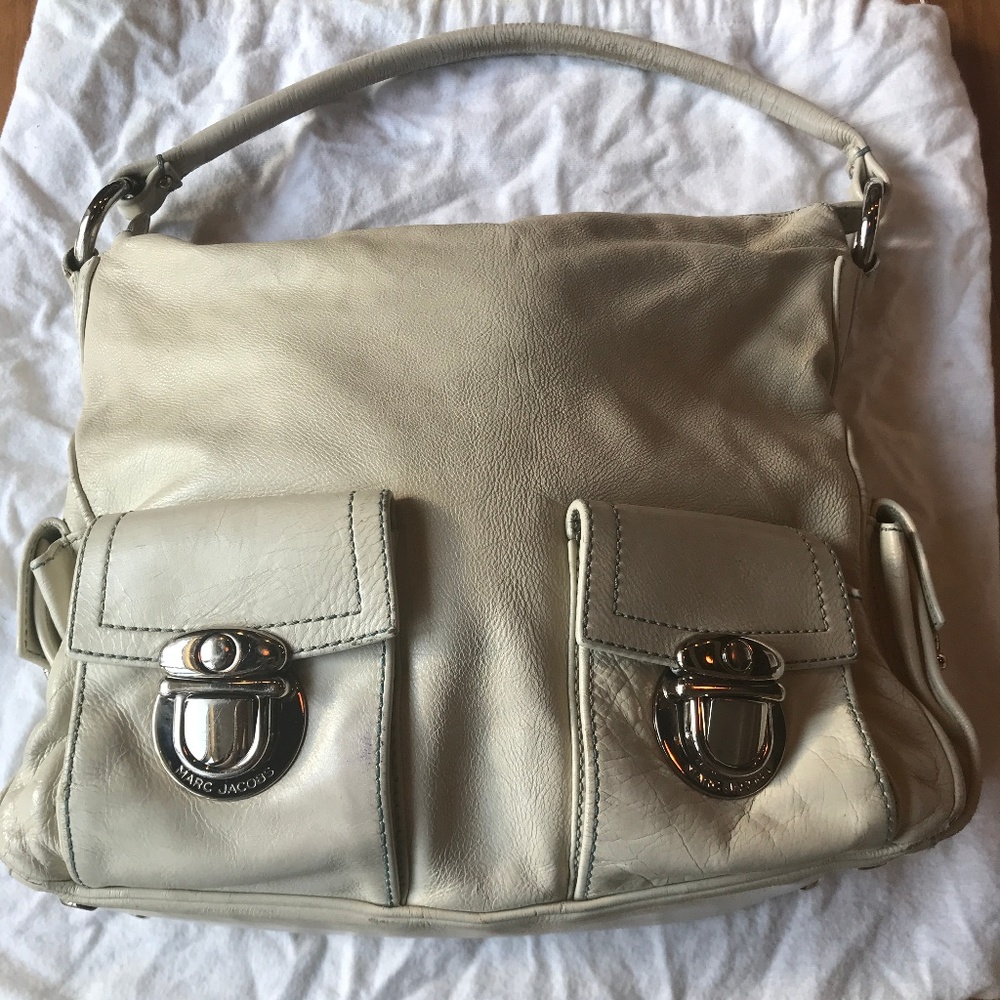 Marc Jacobs White Leather Buckle Hobo Bag